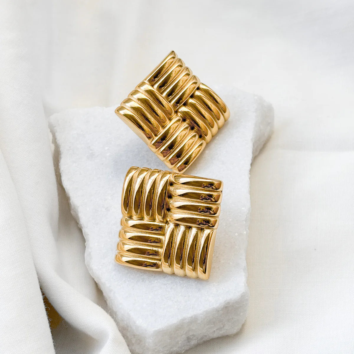 Chloe earrings