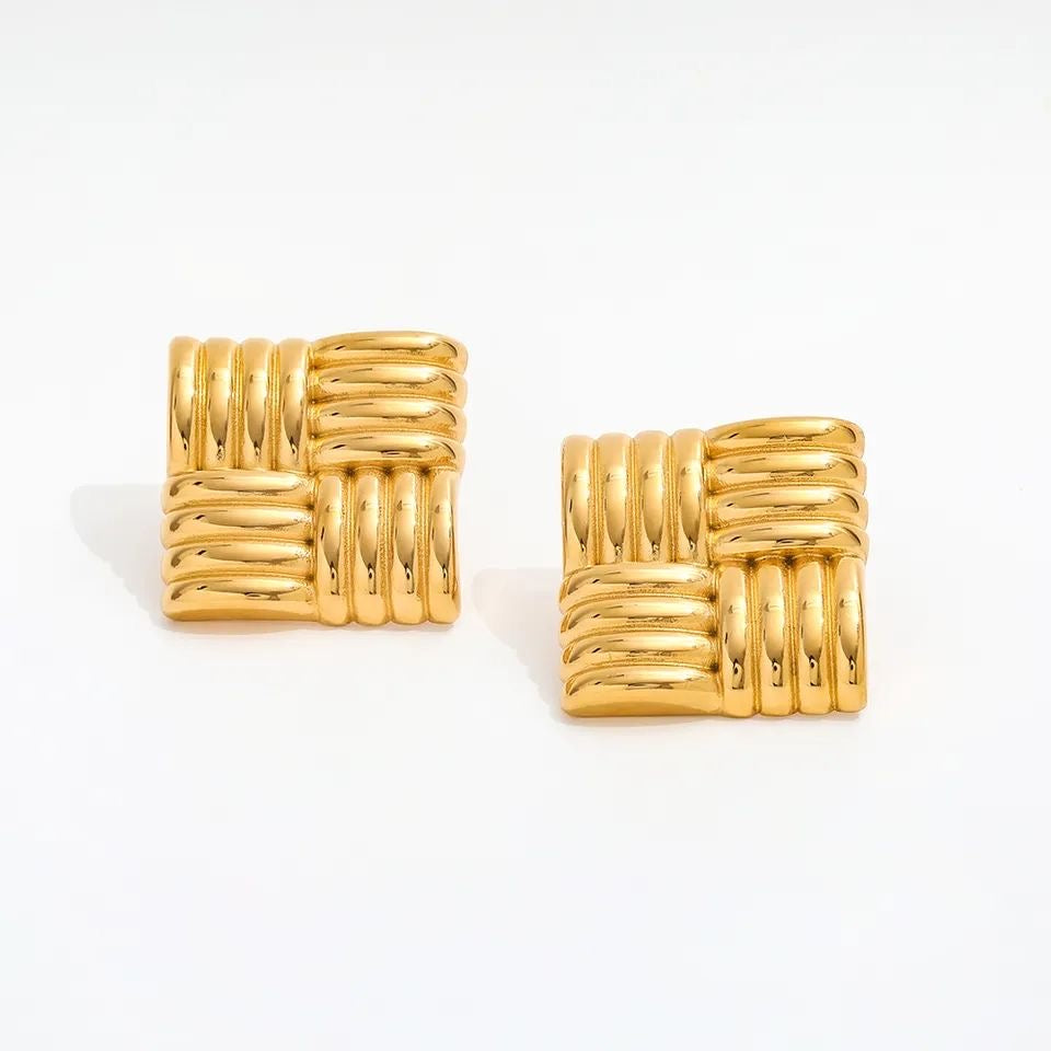 Chloe earrings