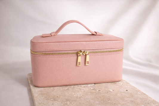 The Éclat Vanity Pouch